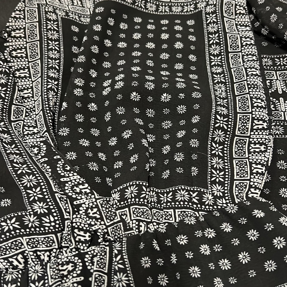 Bcbgeneration Romper - image 5